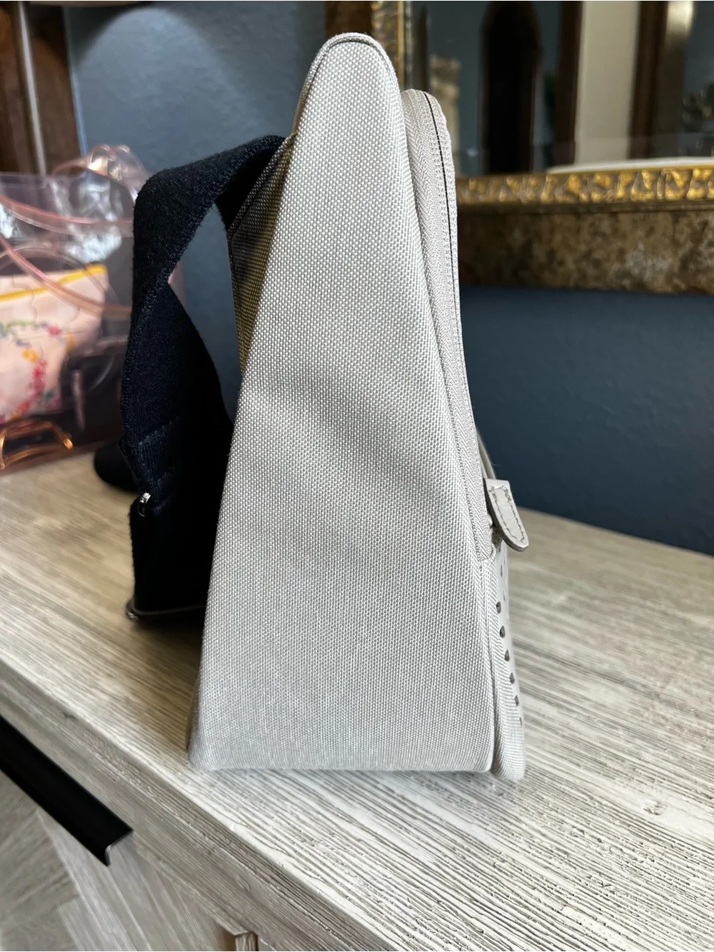 EUC!!! Evernote x AbrAsus Men's Light Gray Messenger Bag with Black Strap